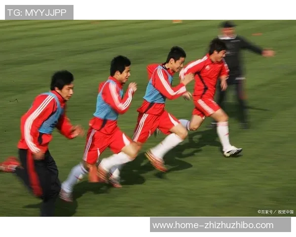 中国足球明星的崛起与挑战：从青训到国际赛场的奋斗历程与未来展望